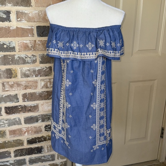 NWT Joy Joy Boho Off Shoulder Chambray Mini Dress Western Embroidery - Picture 4 of 12